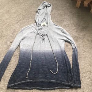Ombré lace up hooded shirt